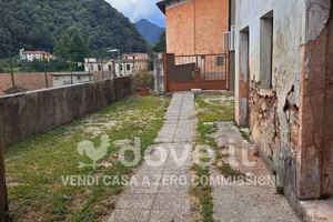 Casa indipendente di 160 m² con 4 locali a Torrebe