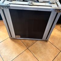 FLIGHTCASE 19 RACK CON 2U + ALLOGGIO MIXER