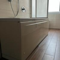 Vasca Da Bagno BluBleu con Rubinetteria GROHE