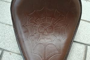 Sella in pelle custom