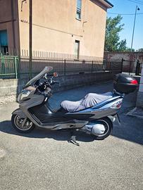 Suzuki Burgman 400