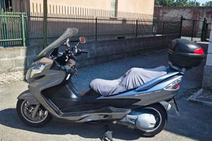 Suzuki Burgman 400