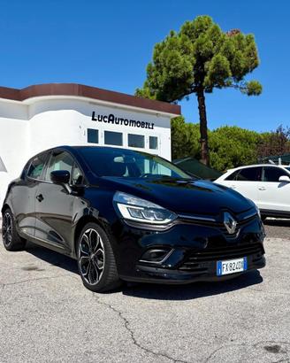 Renault Clio TCe 12V 75 CV 5 porte Moschino Life