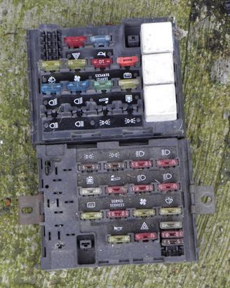 Centralina  fusibili  FIAT Uno