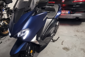 Yamaha t max 530