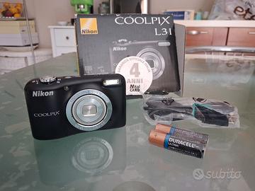 macchinetta fotografica digitale 