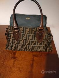 Borsa fendi nuova senza cartellino 