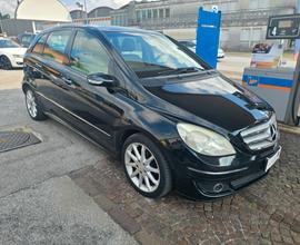 Mercedes-benz B 180 B 180 CDI Chrome con 423.000km