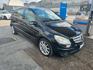 Mercedes-benz B 180 B 180 CDI Chrome con 423.000km