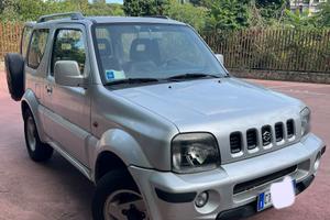 Suzuki Jimny 4x4 1.3L - 4 posti