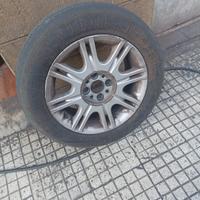 Gomme auto