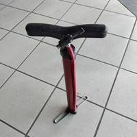 Pompa per gonfiaggio per bicicletta 