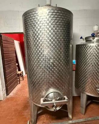 Vendita botti in acciaio, imbottigliatrice, etc