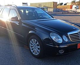 Mercedes-Benz Classe E E 220 CDI cat S.W. EVO...