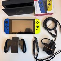 Nintendo switch V1 con accessori