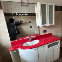 Mobile bagno con specchio e pensile