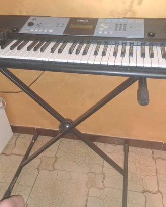 TASTIERA YAMAHA