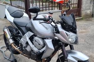 Kawasaki Z750 patente A2