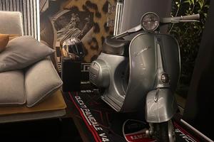 Vespa 50 LX 1967 con soli 50km