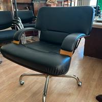 Potrona Direzionale att Carlo Scarpa