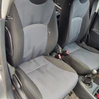Sedile anteriore dx SUZUKI ALTO del 2014