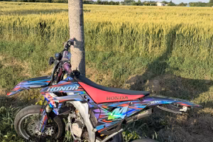 Honda cr 125 HPP (trattabile)