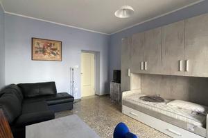 Stanza singola Via Alceo Cattalochino 10