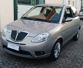 Lancia Ypsilon 1.2 neopatentati