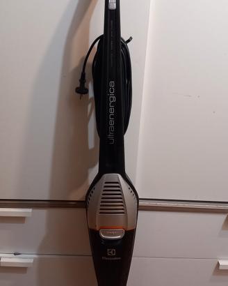 Scopa elettrica-Electrolux