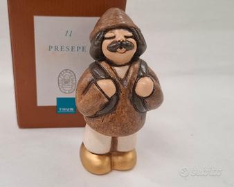 Statuina Thun pastore con gerla Presepe Classico