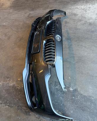 Paraurti anteriore bmw 320 mod F31/F30 berlina ann