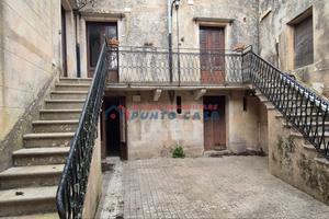 ERICE VETTA-Indipendente su 3 elevazioni di 500mq