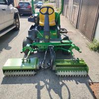 Tagliaerba professionale John Deere 2500 B