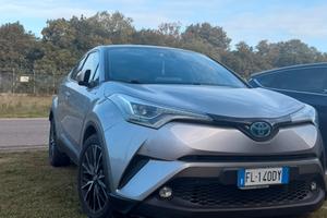 Toyota CH-R hybrid
