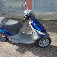Piaggio Zip 50 C25