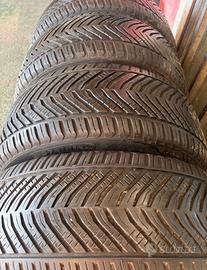 245/45/18 Riken  4Stagioni