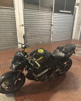 Kawasaki Z 750  - unica