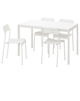 TAVOLO E SEDIE IKEA