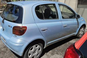 Yaris Toyota