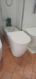 sanitari filo muro