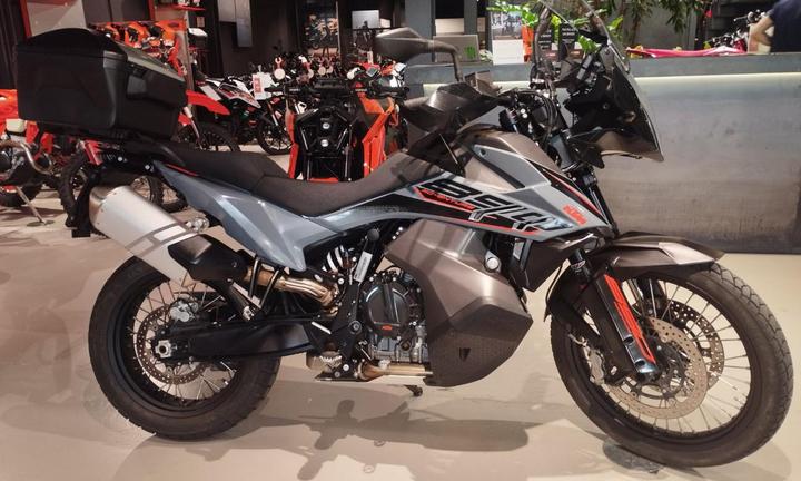 KTM 890 Adventure