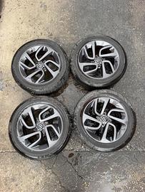 Cerchi in lega con gomme opel crossland 195/60/16