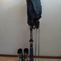 Sci scarponi e pantaloni