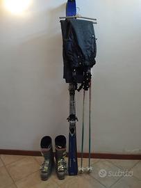 Sci scarponi e pantaloni