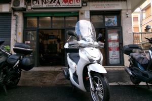 Honda SH 300 GARANTITO - FINANZIABILE