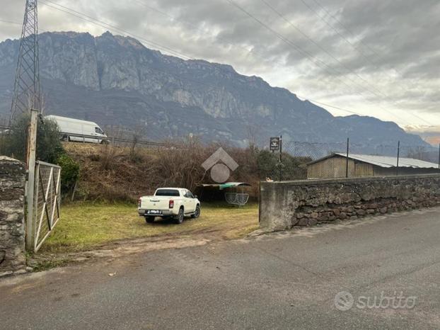 TER. AGRICOLO A DARFO BOARIO TERME