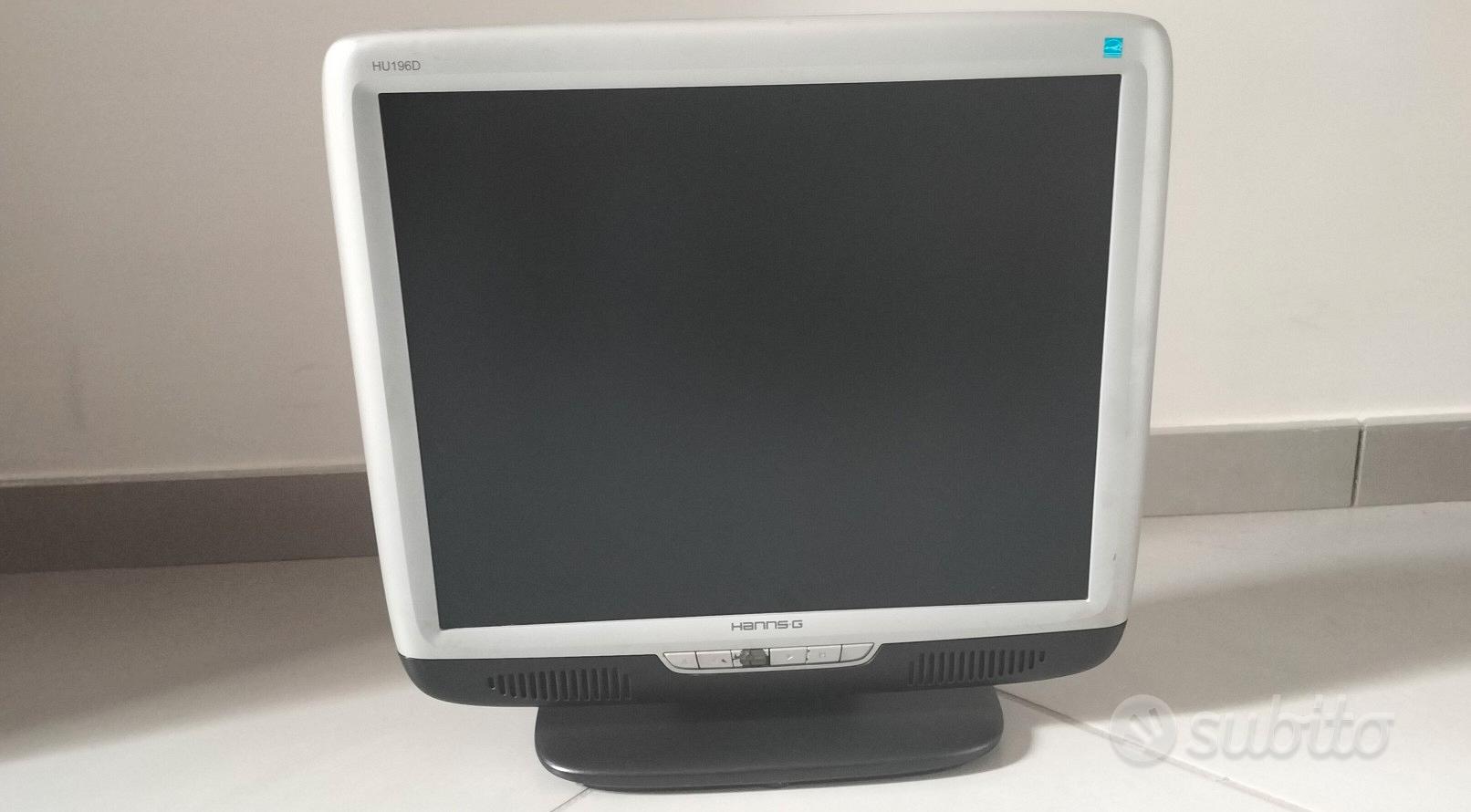 Monitor Lcd Ricondizionato 17 Vari marchi Uscita VGA Incluso di cavi