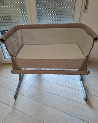 Culla chicco next to me