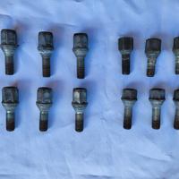 Kit 16 Bulloni Ruote Autobianchi Y10 Fiat Panda 