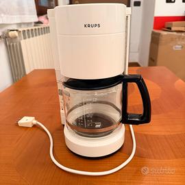 Macchina del caffe americano Krups